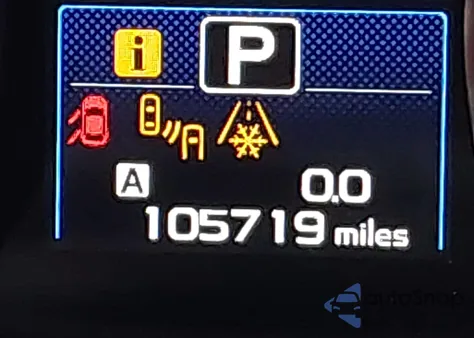 2017 Subaru Outback 2.5I Limited z USA, uszkodzony, nr VIN 4S4BSAKC1H3337072